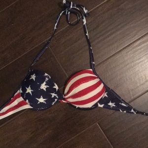 Flag push-up bikini top
